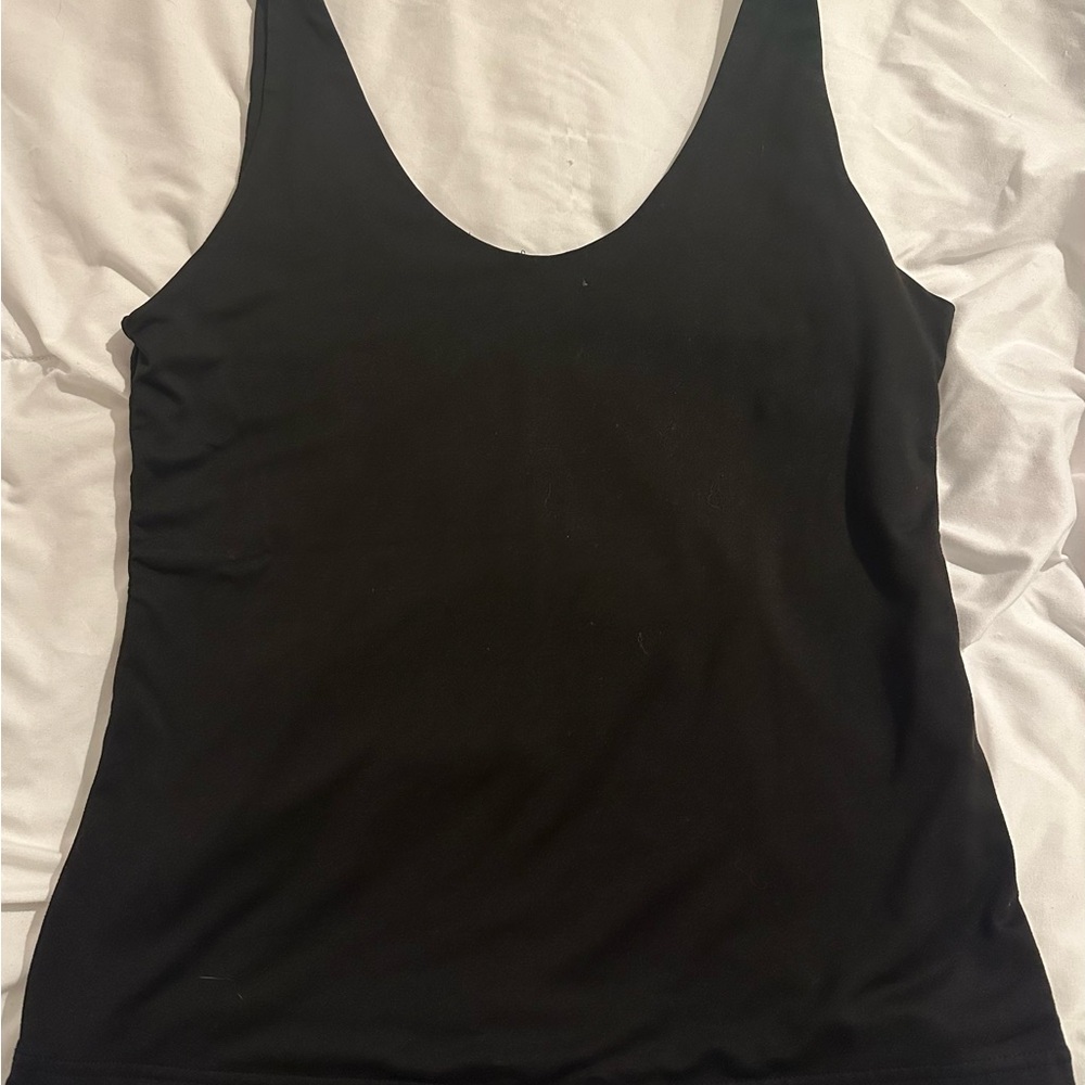 Classic Black Scoop Neck Women's Tank Top